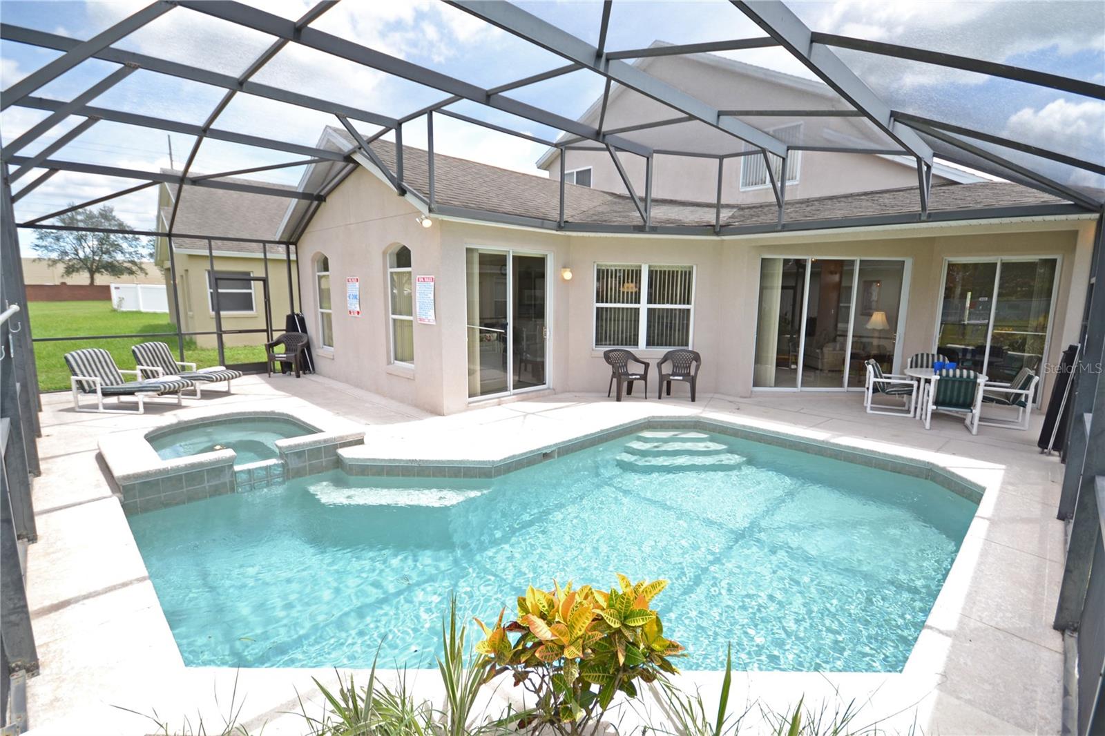 423 CORVINA DR, DAVENPORT, FL — photo 2