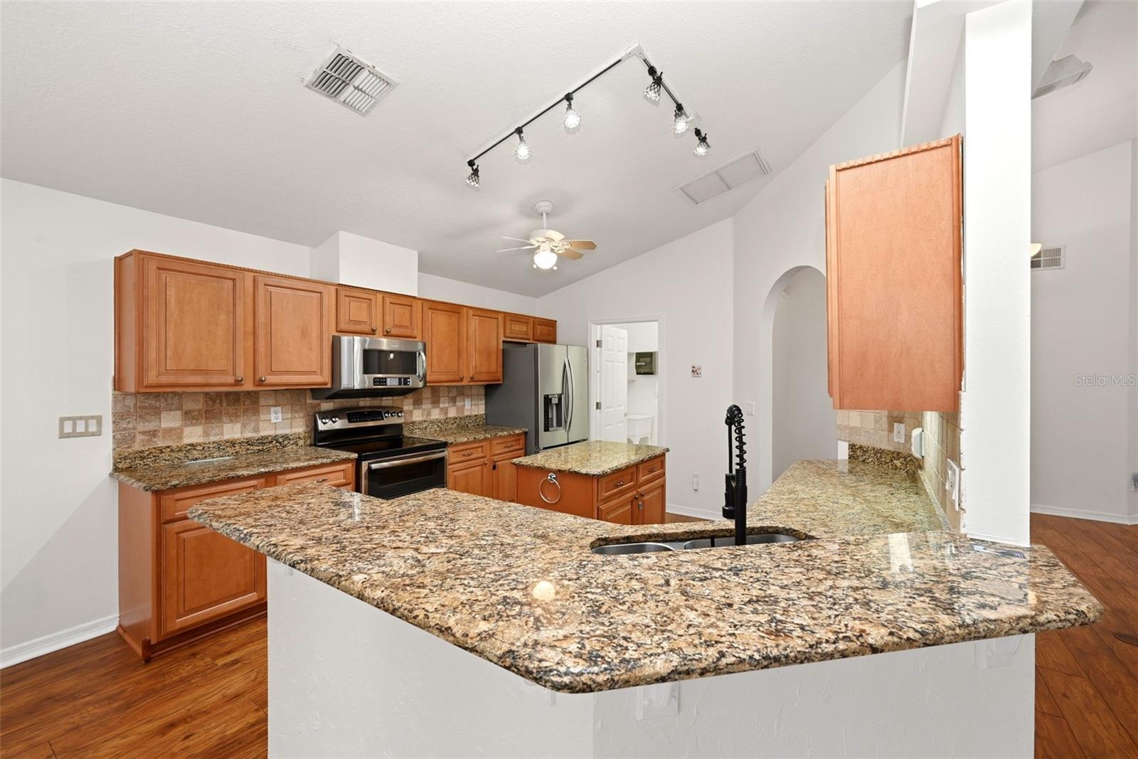 16610 MAJESTIC CT, CLERMONT, FL — photo 51