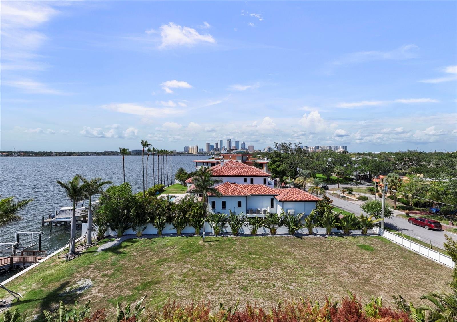 214 BLANCA AVE, TAMPA, FL — photo 45