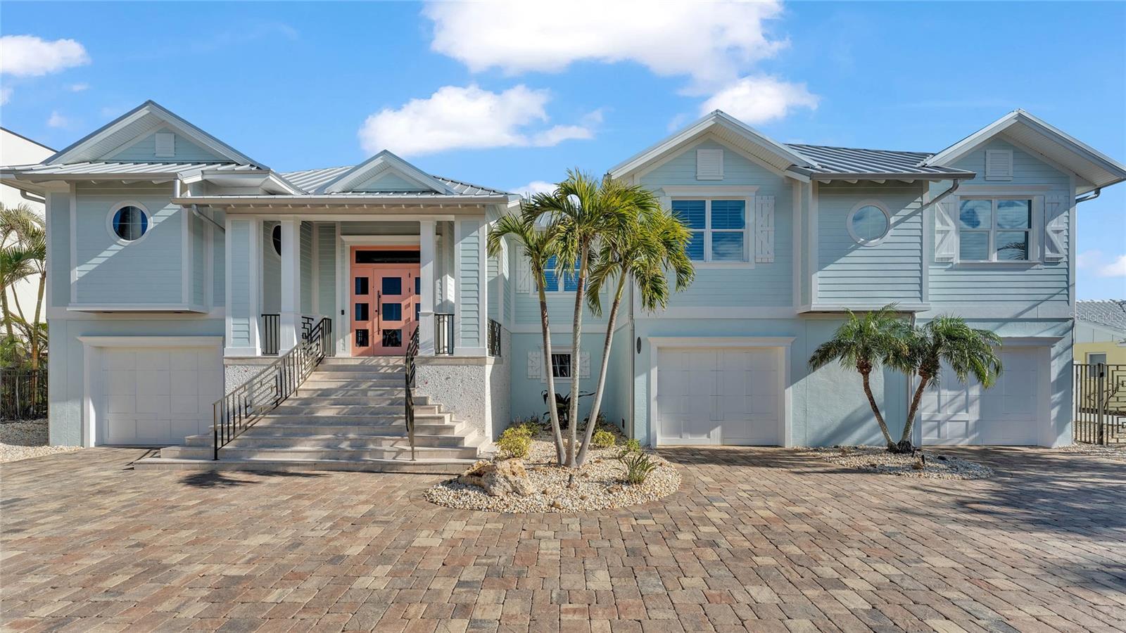 635 KEY ROYALE DR, HOLMES BEACH, FL — photo 2