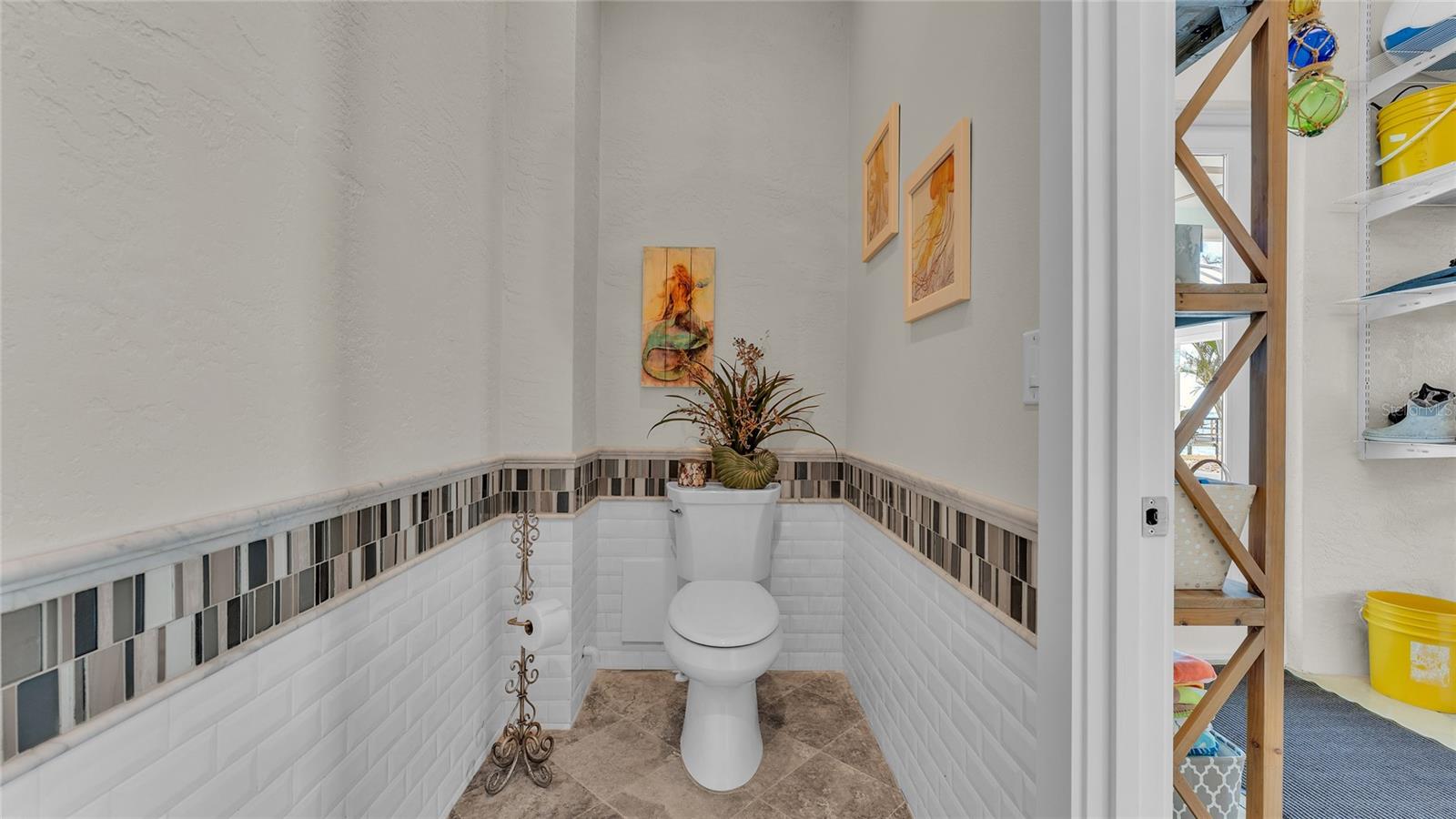 635 KEY ROYALE DR, HOLMES BEACH, FL — photo 38
