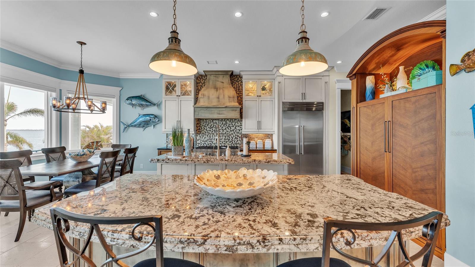 635 KEY ROYALE DR, HOLMES BEACH, FL — photo 64