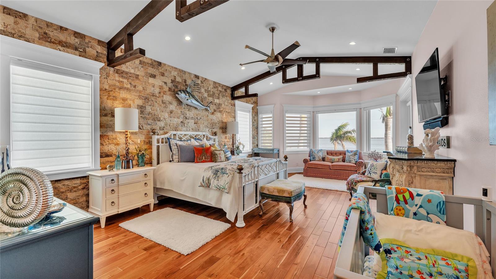 635 KEY ROYALE DR, HOLMES BEACH, FL — photo 86
