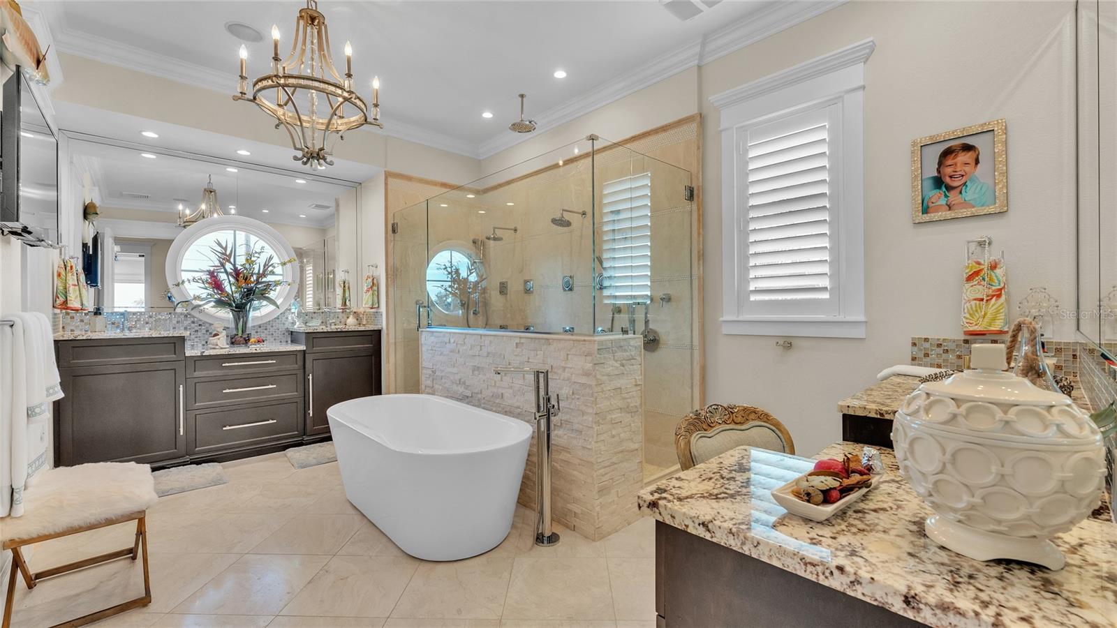 635 KEY ROYALE DR, HOLMES BEACH, FL — photo 93