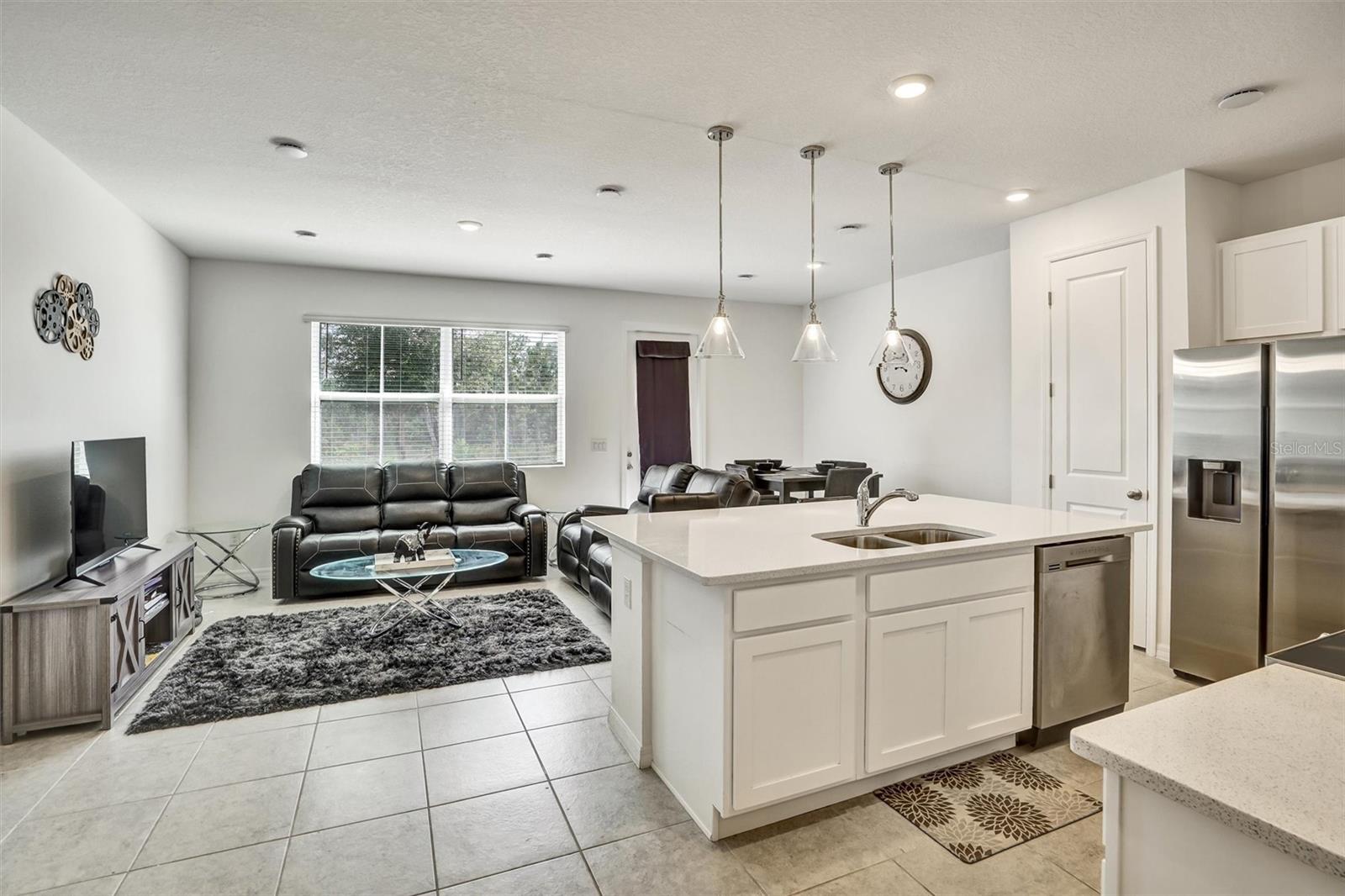 1056 PLANTATION LN, DAVENPORT, FL — photo 2