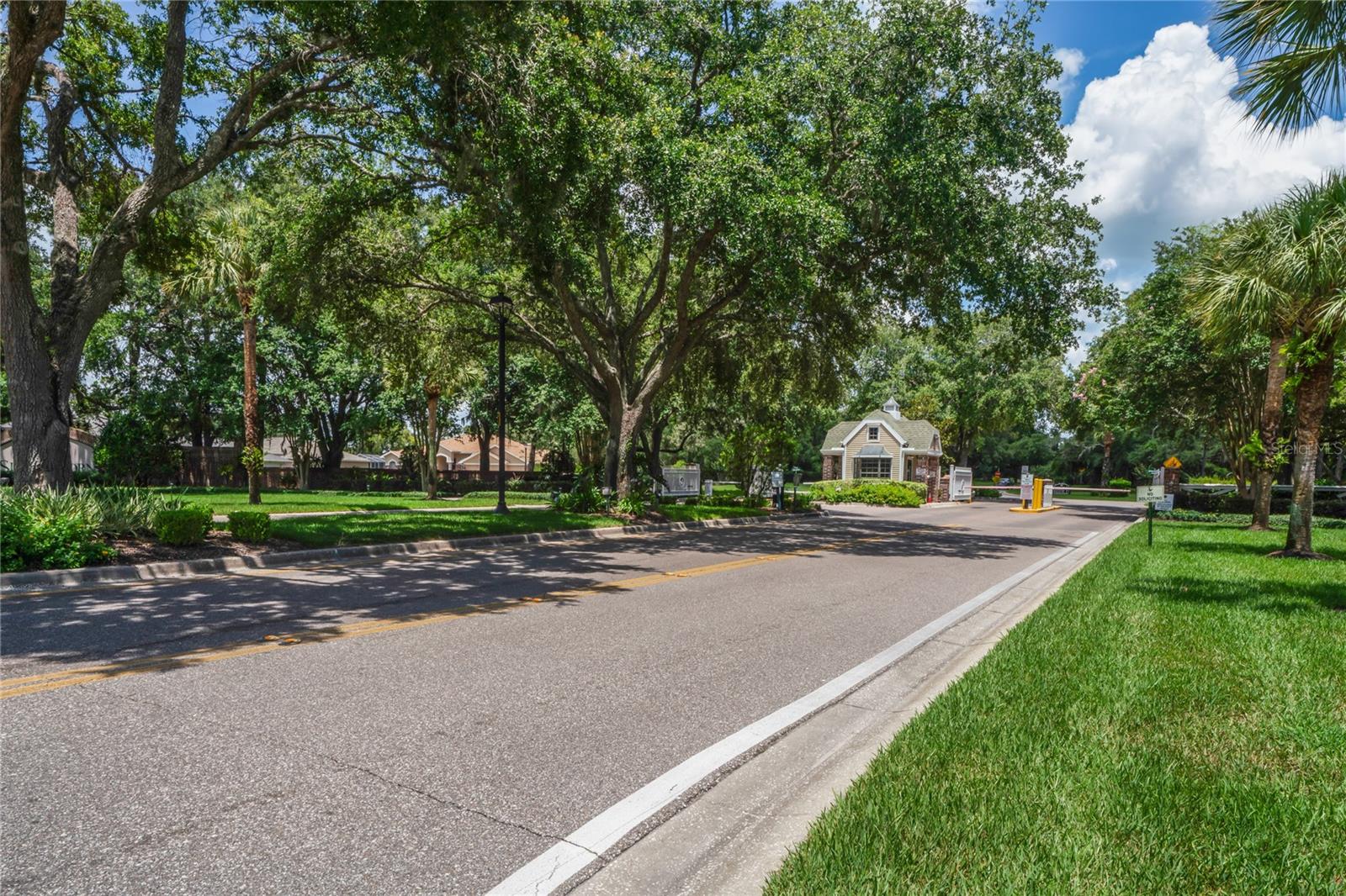 14466 TAMARIND LOOP, SPRING HILL, FL — photo 55