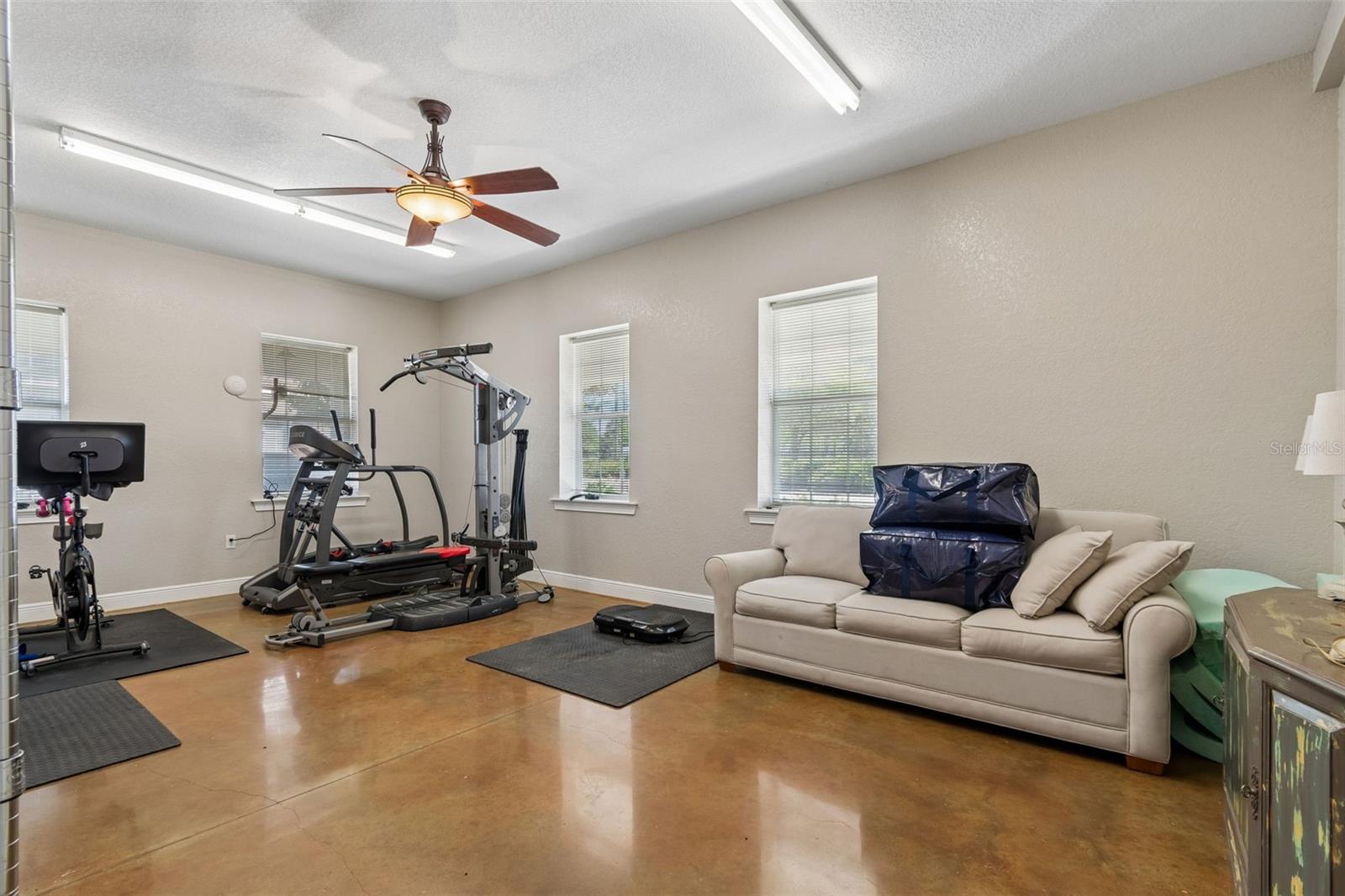32641 BLUEBERRY HILL WAY, DADE CITY, FL — photo 85