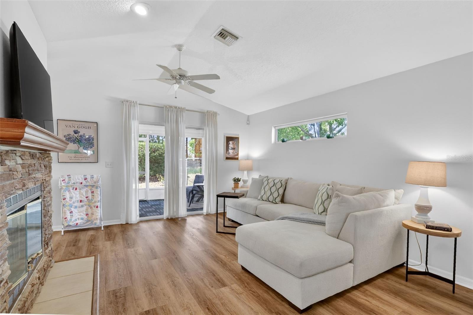 1984 GOLDEN PALM CIR, TAVARES, FL — photo 28