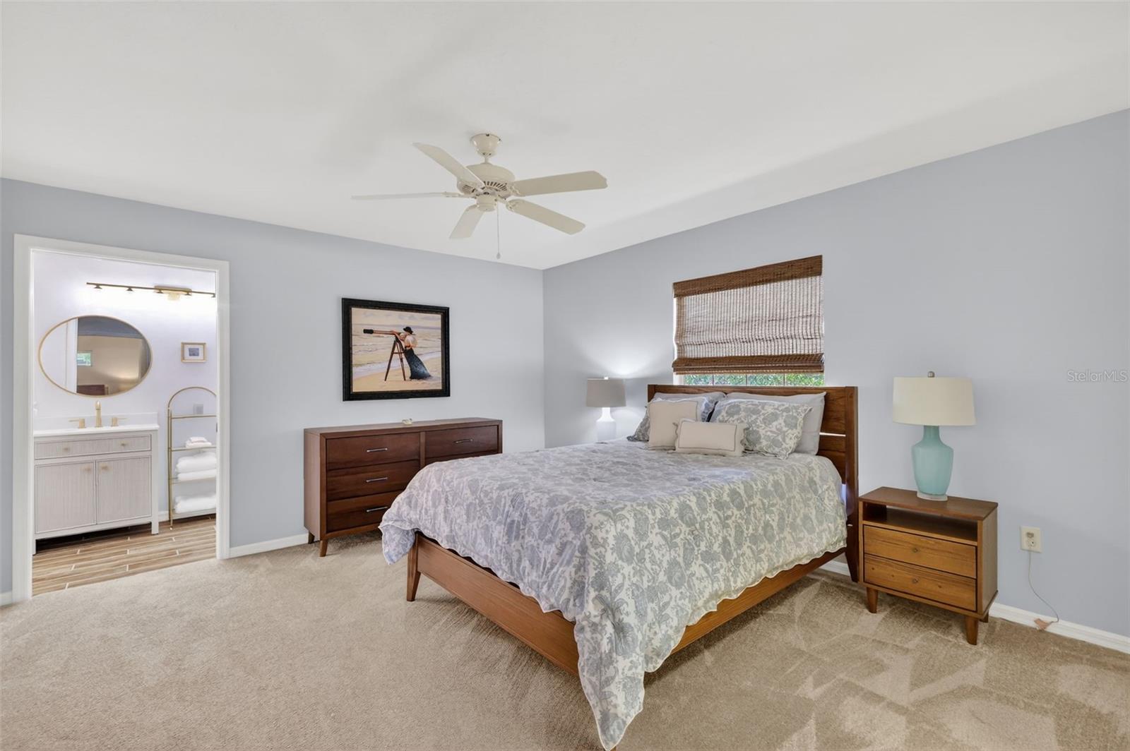 1984 GOLDEN PALM CIR, TAVARES, FL — photo 40