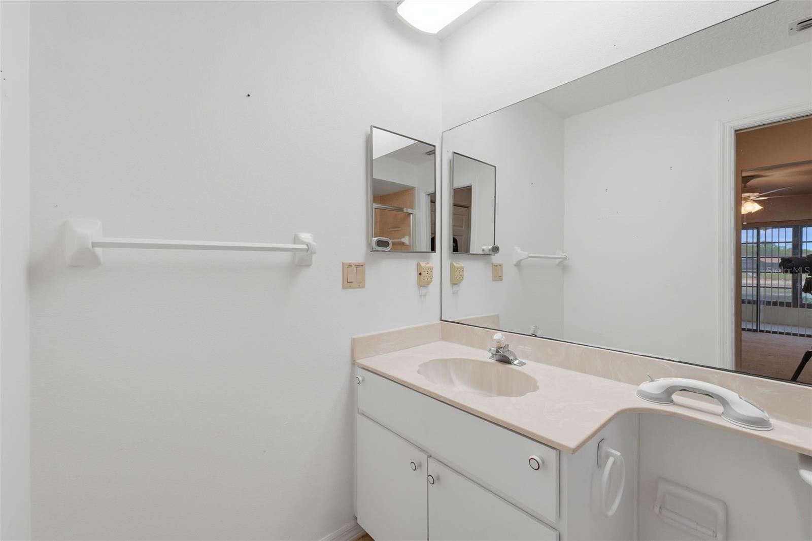 9151 LINGROVE RD, WEEKI WACHEE, FL — photo 11