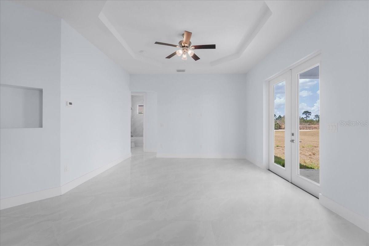 1927 RICHMOND AVE N, LEHIGH ACRES, FL — photo 3