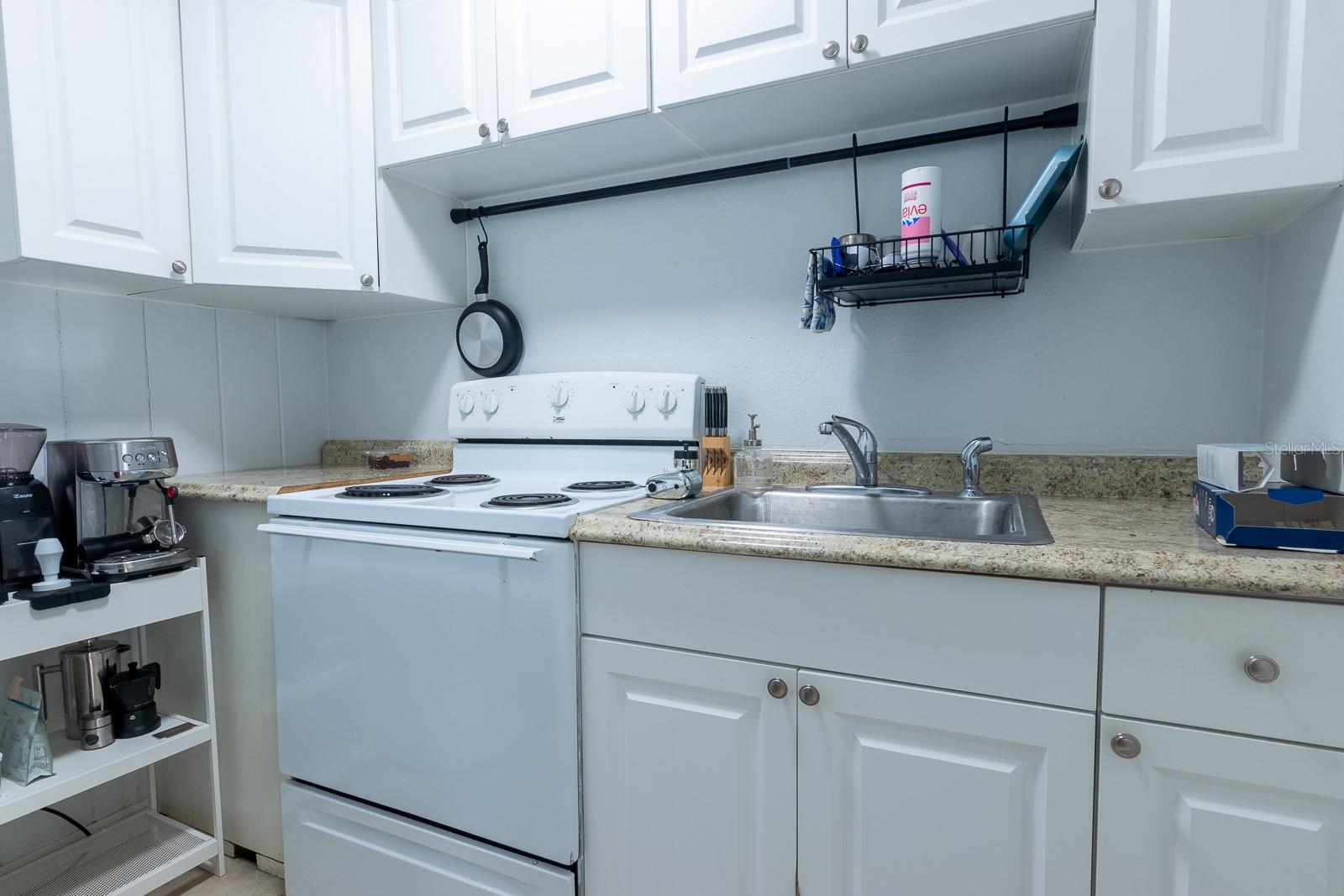 610 N EAST AVE, SARASOTA, FL — photo 5
