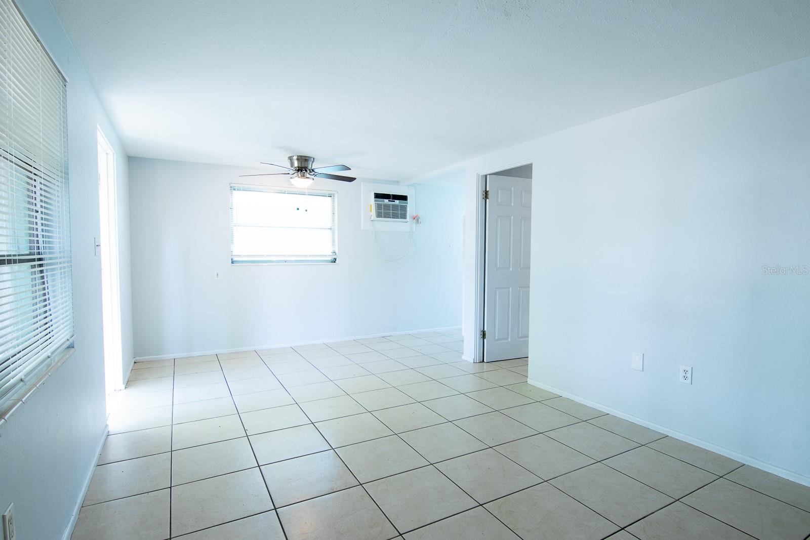 610 N EAST AVE, SARASOTA, FL — photo 27