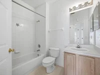15702 BAY VISTA DR — photo 41