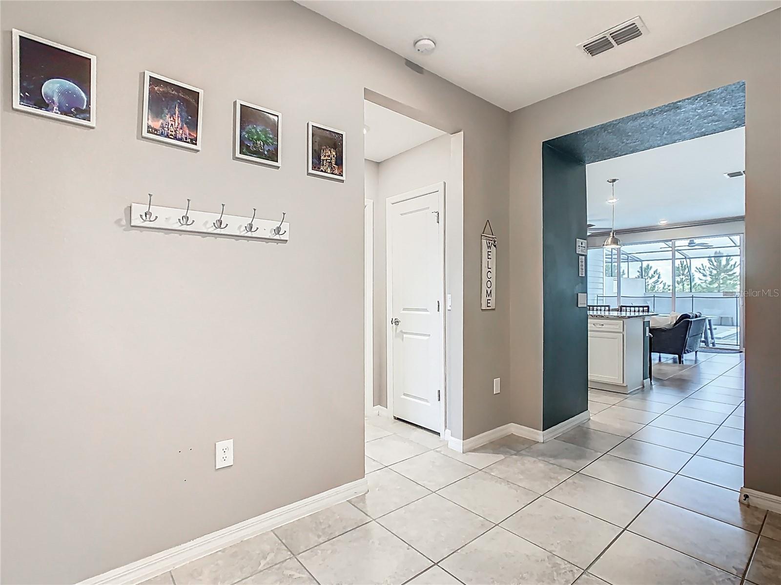 967 PARADISE DR, DAVENPORT, FL — photo 4
