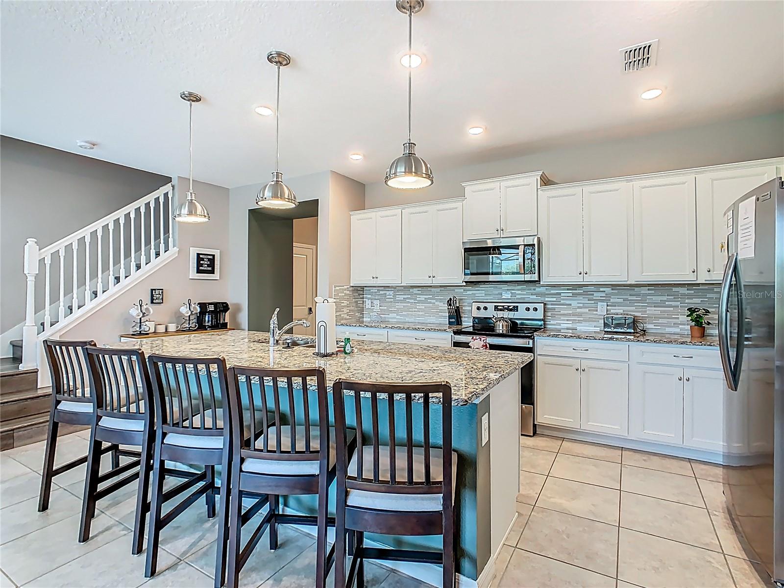 967 PARADISE DR, DAVENPORT, FL — photo 9