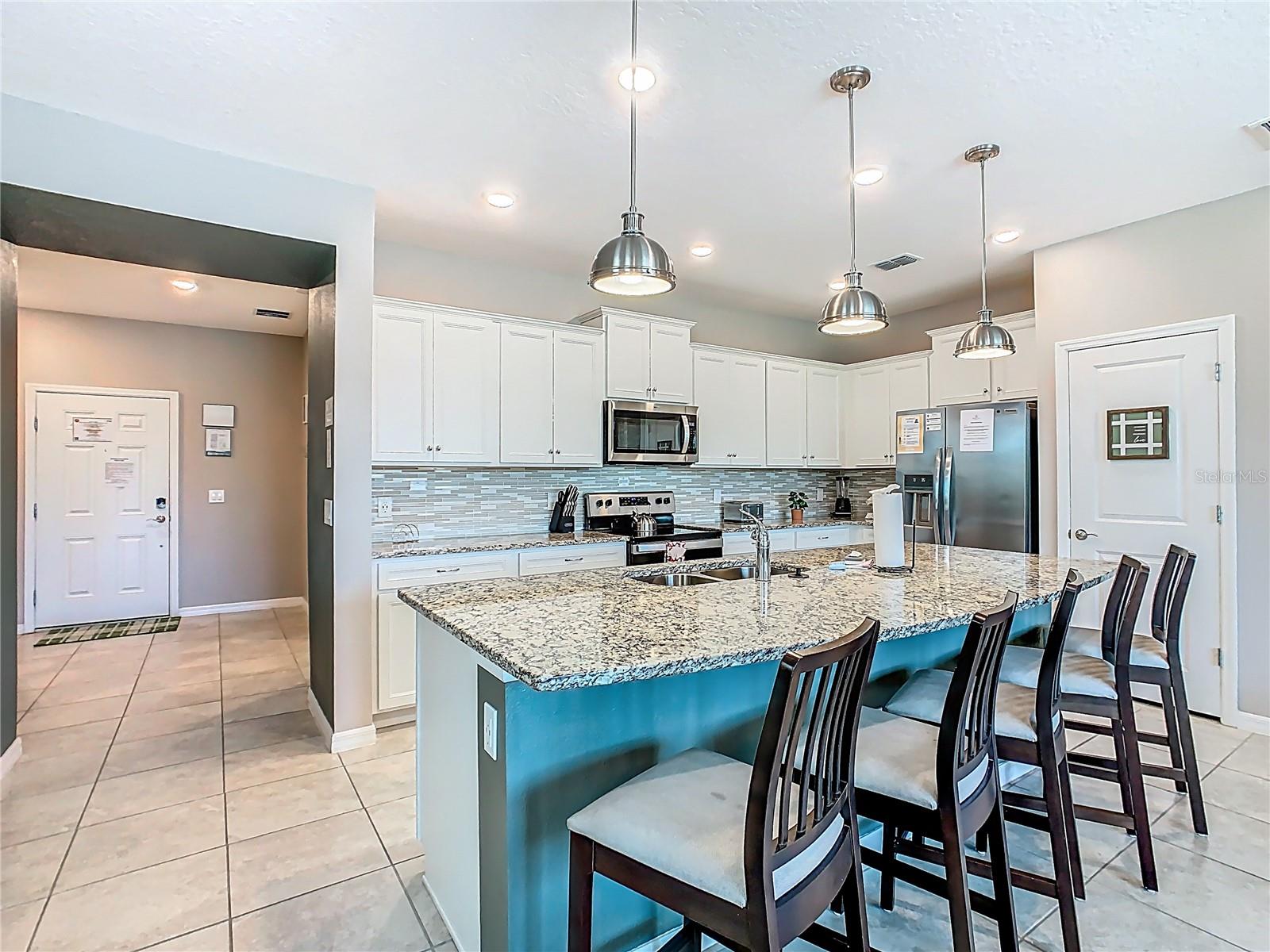 967 PARADISE DR, DAVENPORT, FL — photo 10