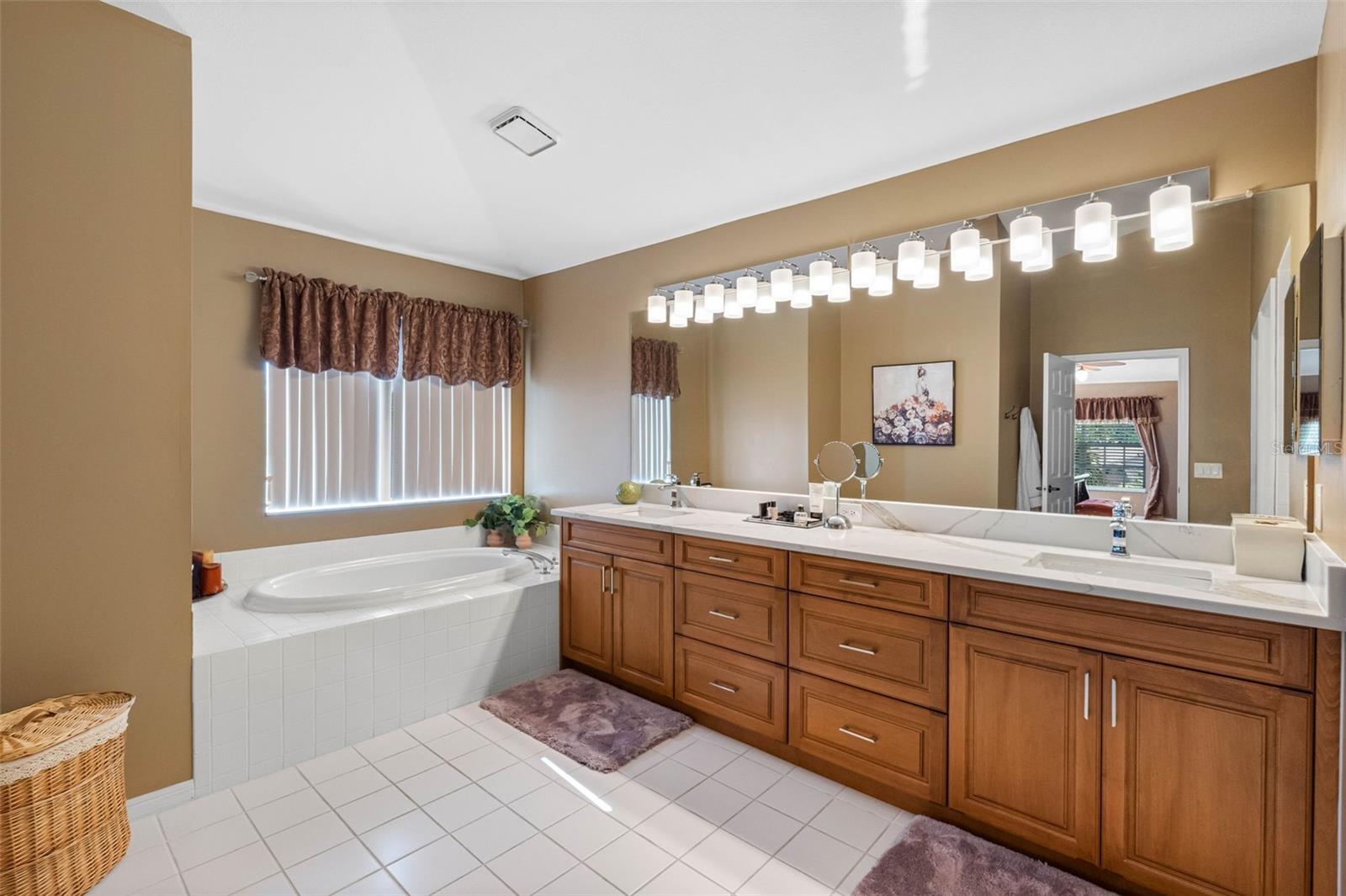 1872 EAGLE TRACE BLVD, PALM HARBOR, FL — photo 19