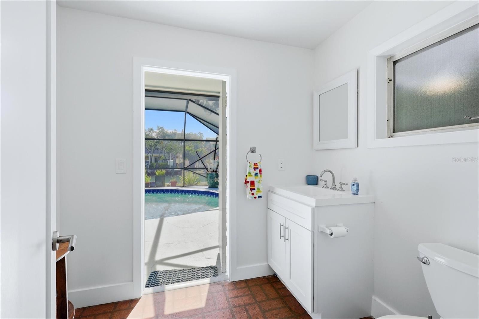 616 LYONS LN, LONGBOAT KEY, FL — photo 31