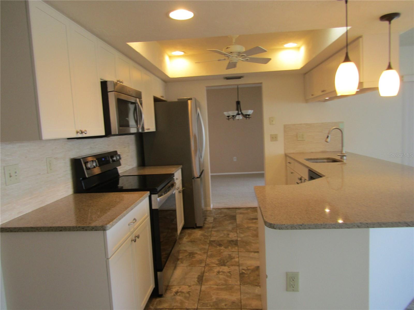 1608 LILLIPUT CT, VENICE, FL — photo 4
