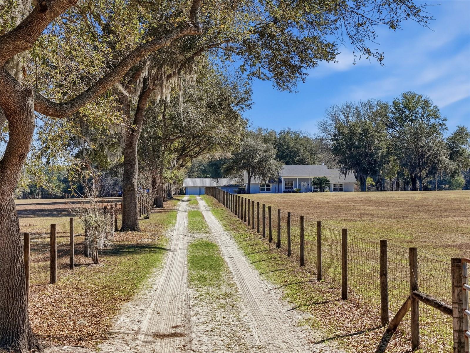 9115 NW 170TH ST, ALACHUA, FL — photo 36