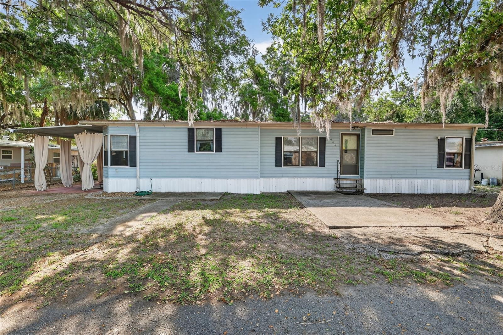 904 MAPLEWOOD ST, TAVARES, FL