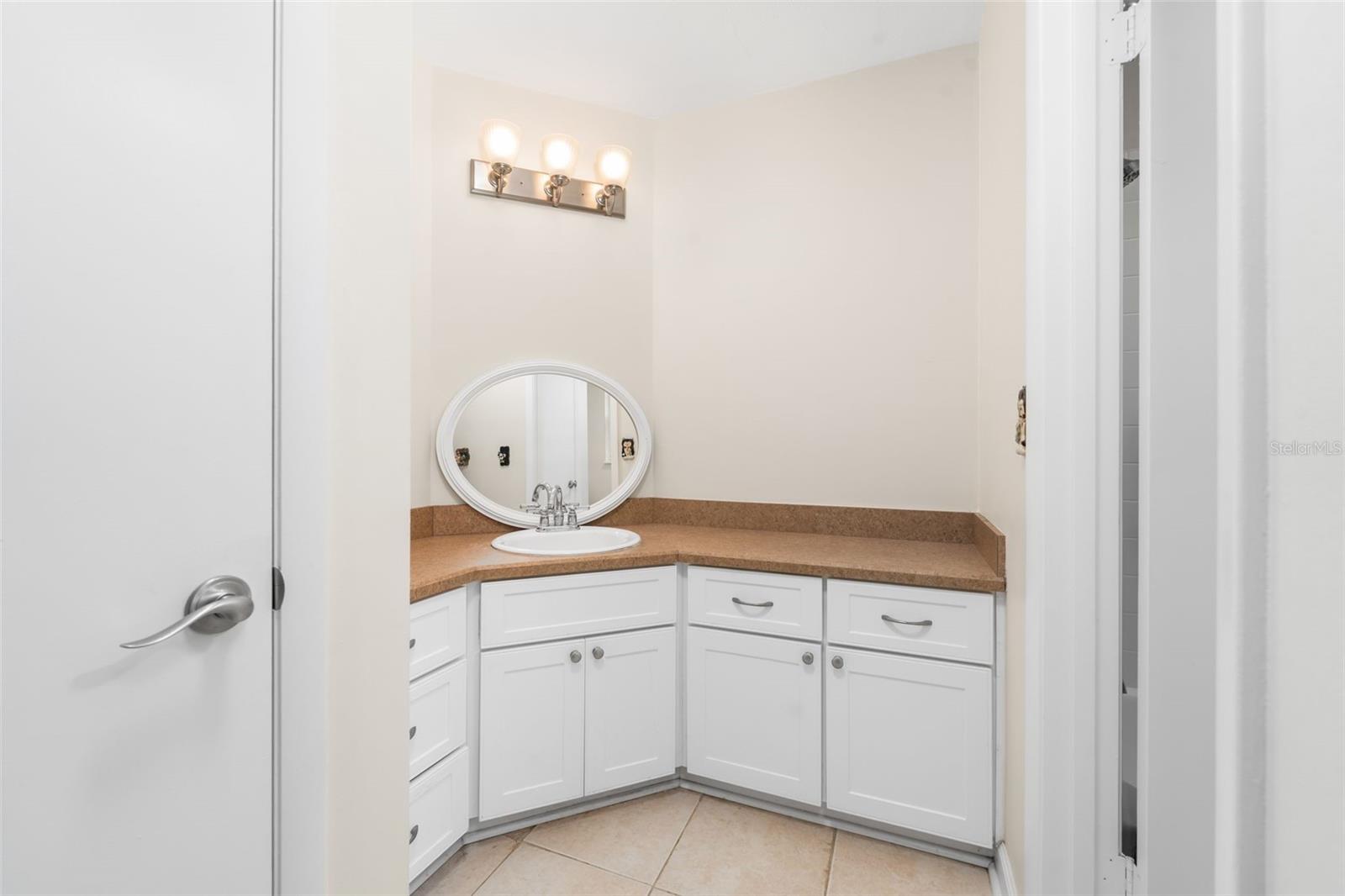 8593 NW 41ST TER, GAINESVILLE, FL — photo 11