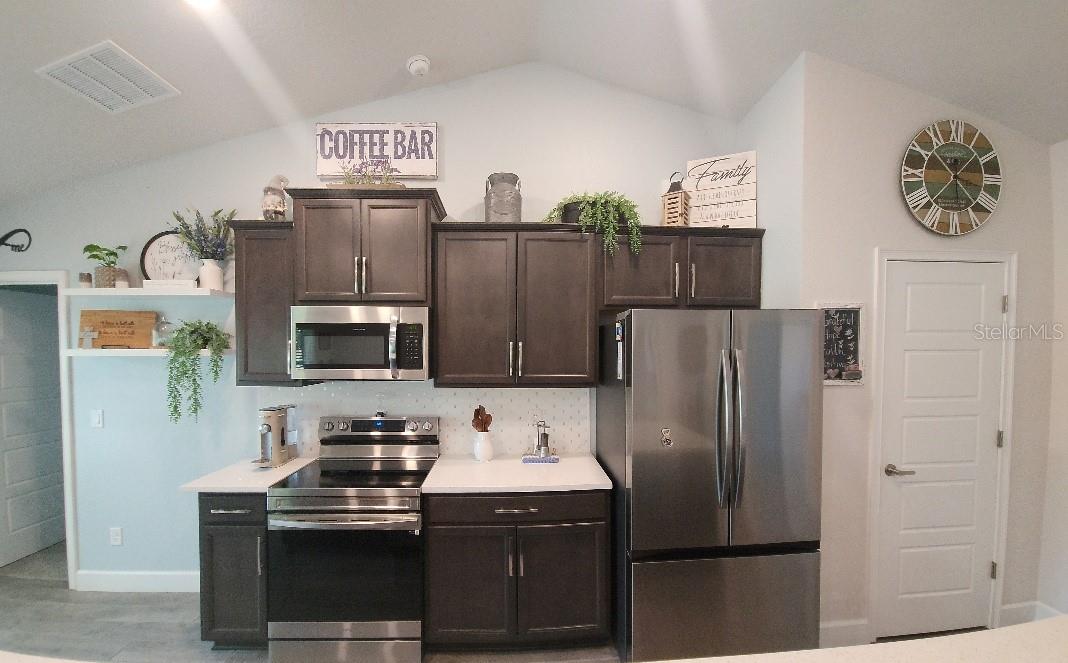47 VILLAGE CENTER DR, HOMOSASSA, FL — photo 17