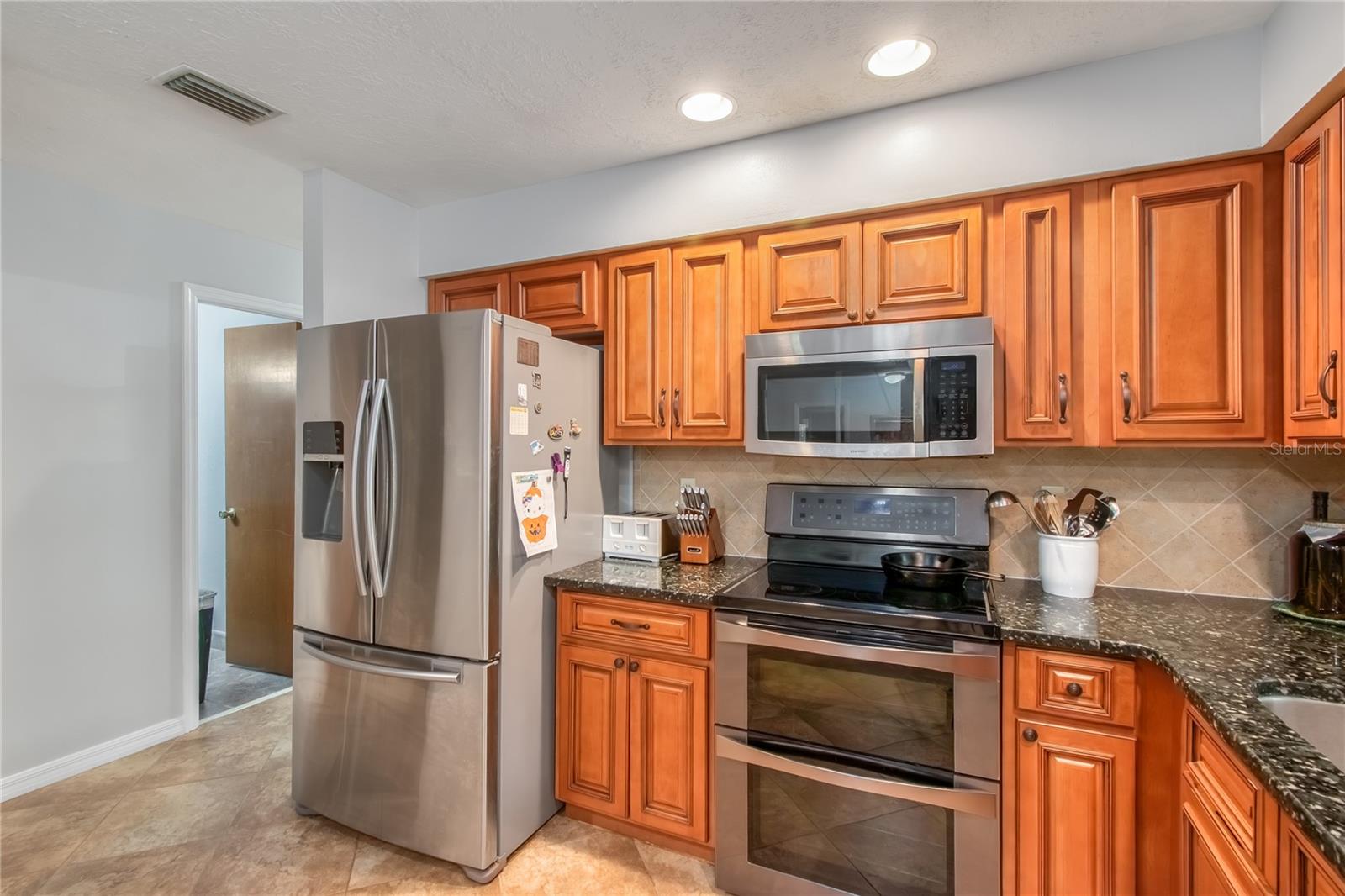 3005 SE 160TH LANE RD, SUMMERFIELD, FL — photo 16