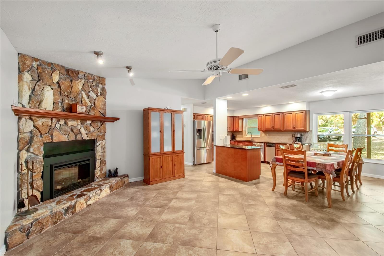3005 SE 160TH LANE RD, SUMMERFIELD, FL — photo 18