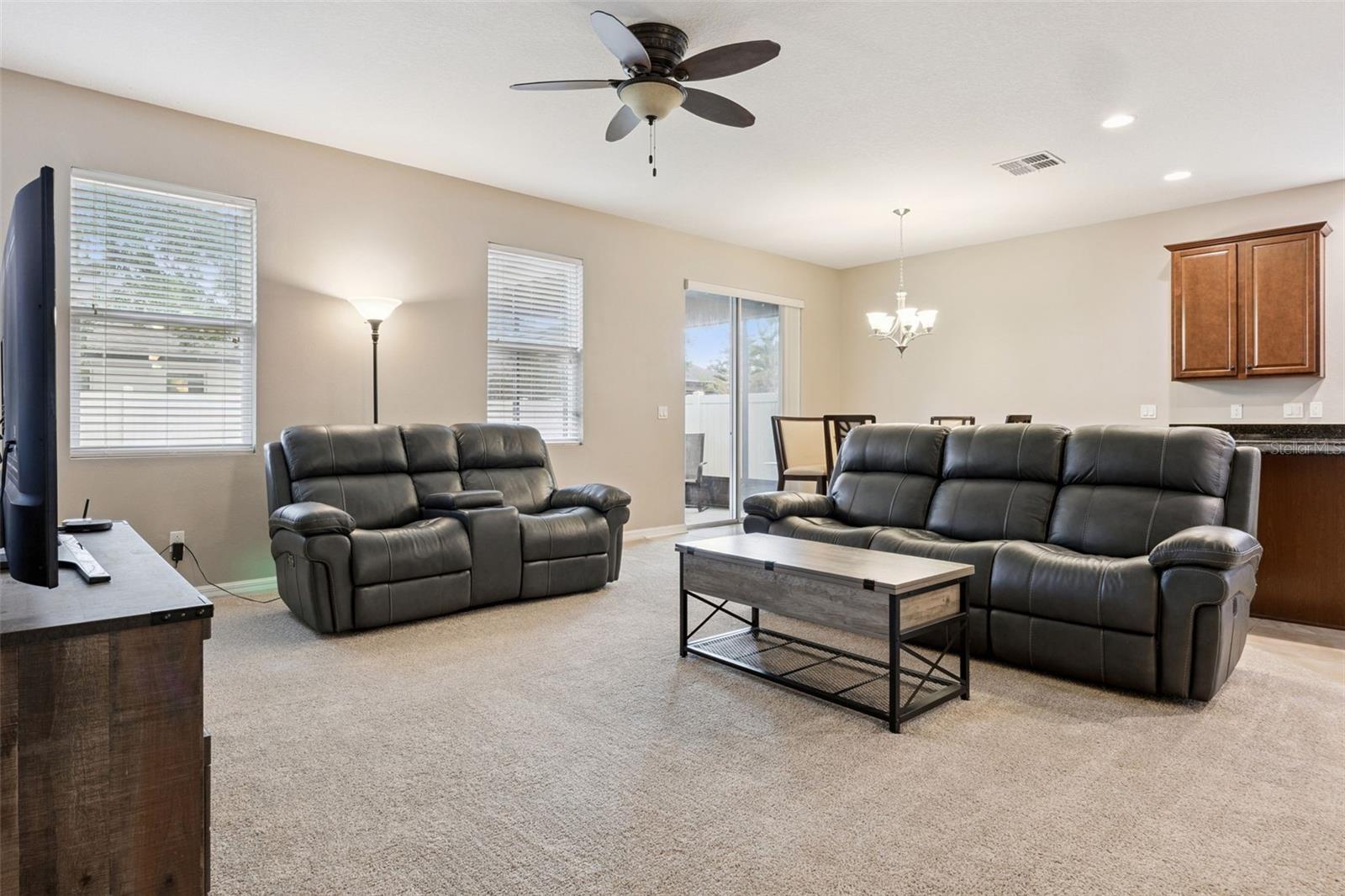 1134 WHITE WATER BAY DR, GROVELAND, FL — photo 6