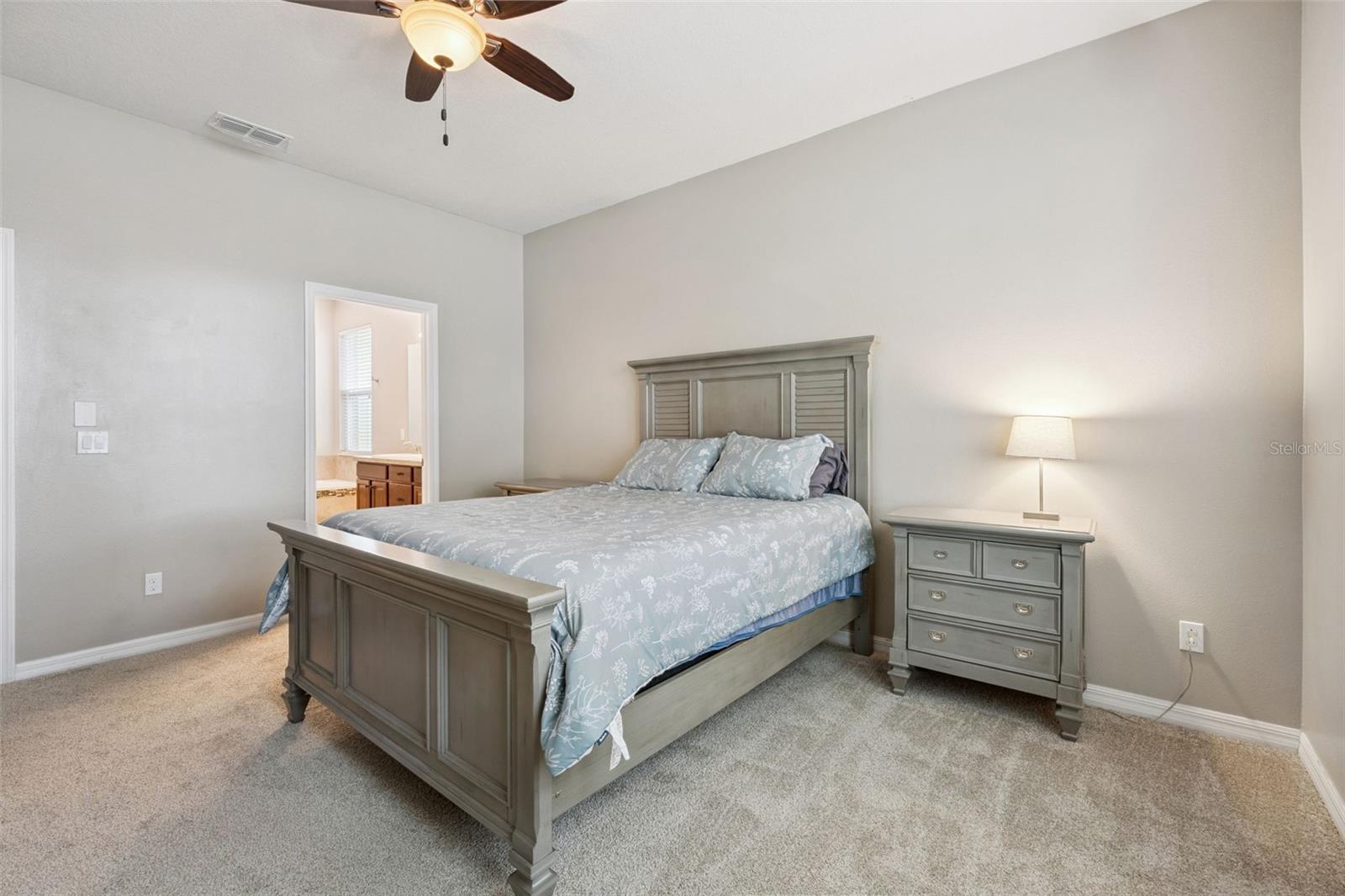 1134 WHITE WATER BAY DR, GROVELAND, FL — photo 17