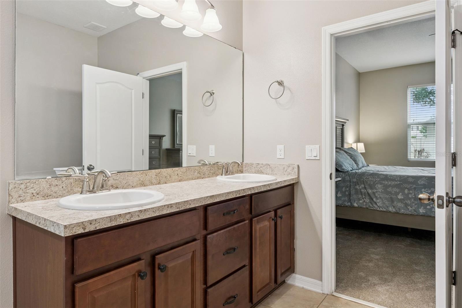 1134 WHITE WATER BAY DR, GROVELAND, FL — photo 26