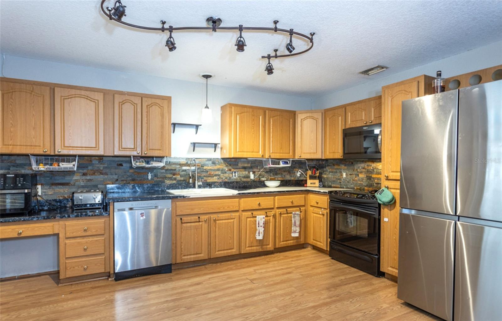 474 E UNIVERSITY AVE, ORANGE CITY, FL — photo 10