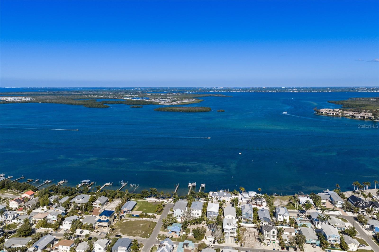 300 23RD ST N, BRADENTON BEACH, FL — photo 8