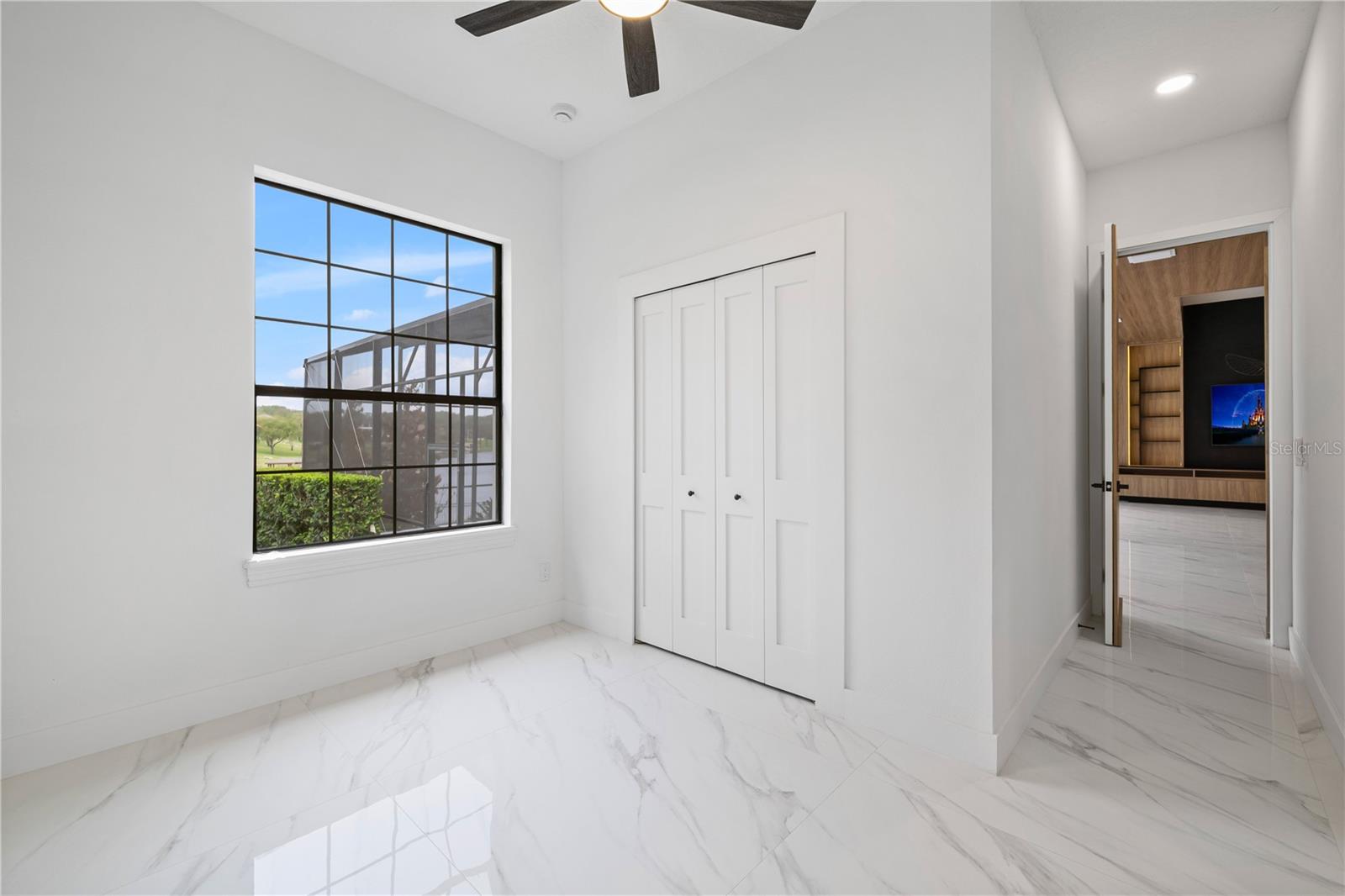 812 JOHNS POINT DR, OAKLAND, FL — photo 34