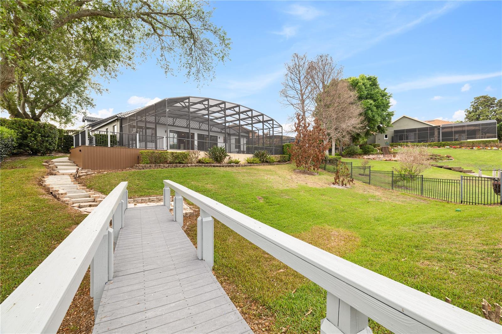 812 JOHNS POINT DR, OAKLAND, FL — photo 62