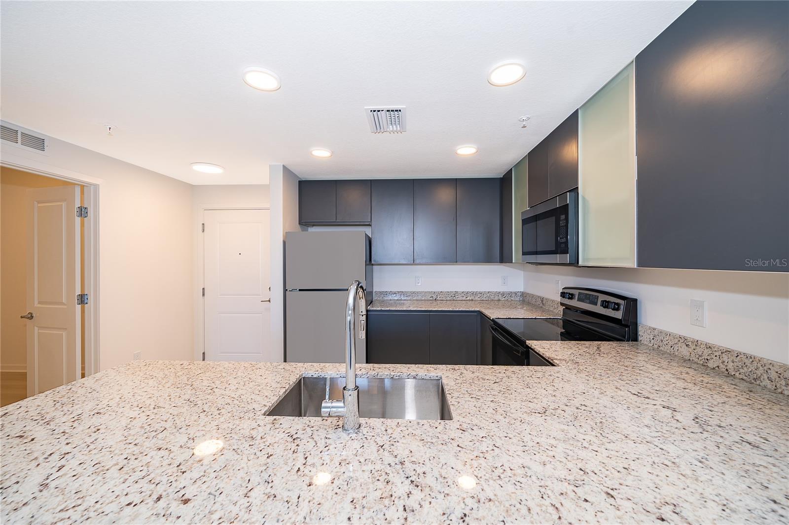 5587 MILLENIA PARK BLVD #113, ORLANDO, FL — photo 9