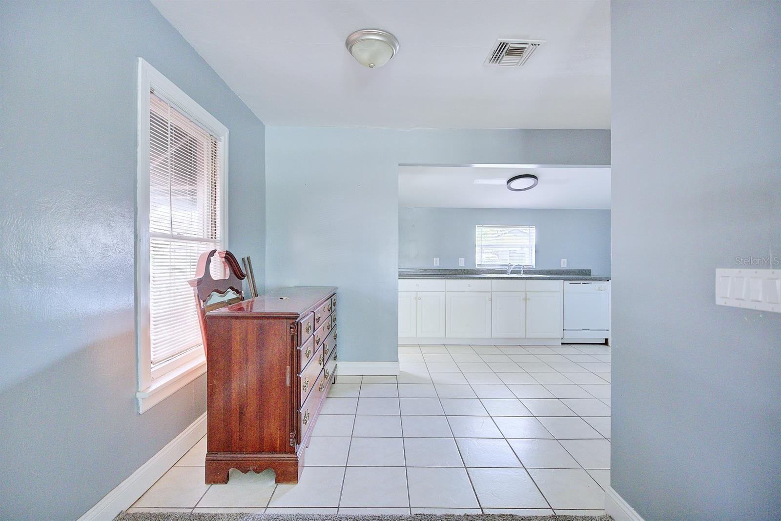 121 BATES AVE SE, WINTER HAVEN, FL — photo 8