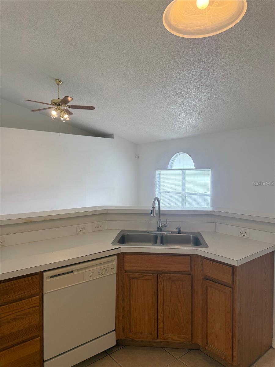 405 FRANCISCO WAY, KISSIMMEE, FL — photo 14