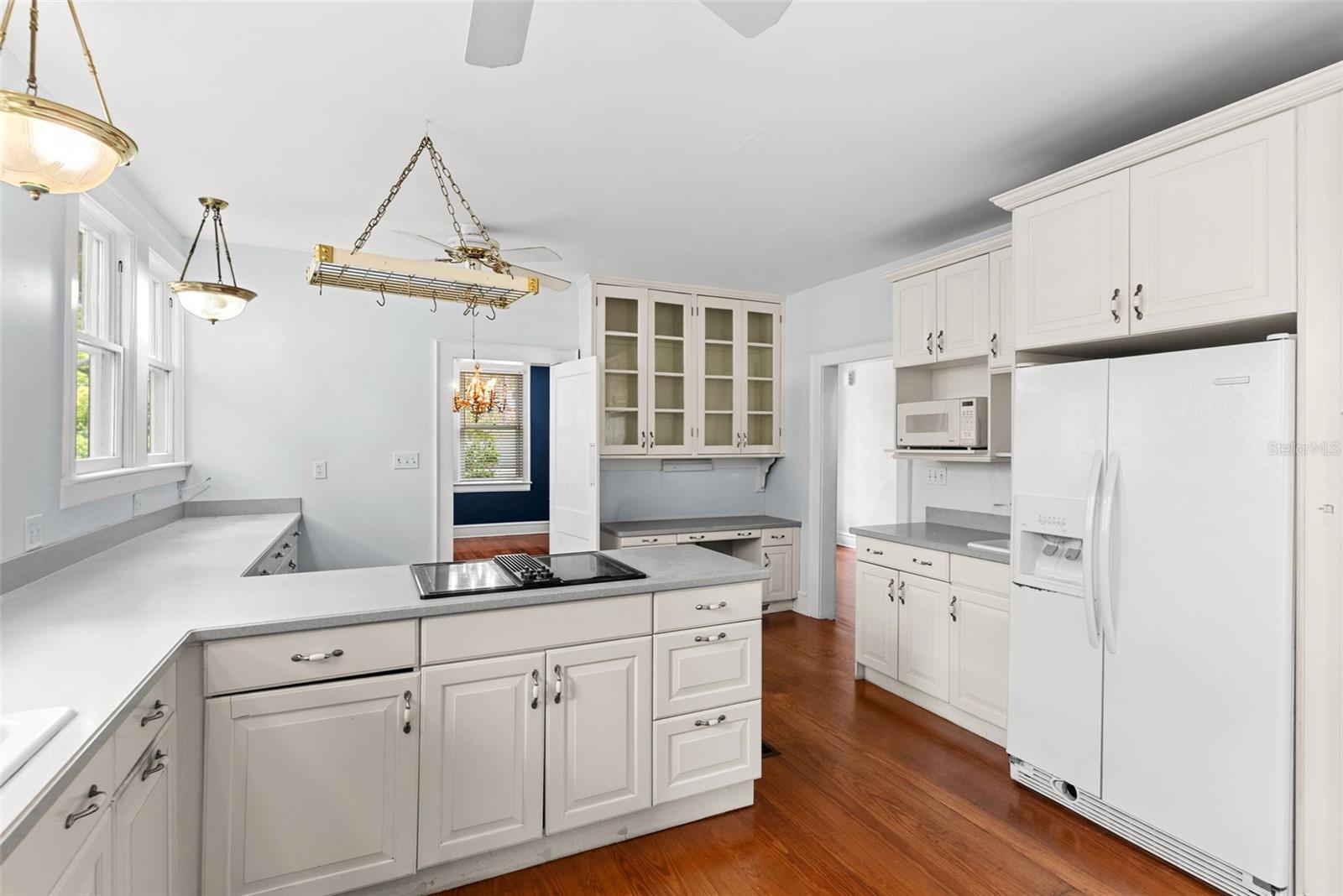 418 JASMINE WAY, CLEARWATER, FL — photo 14