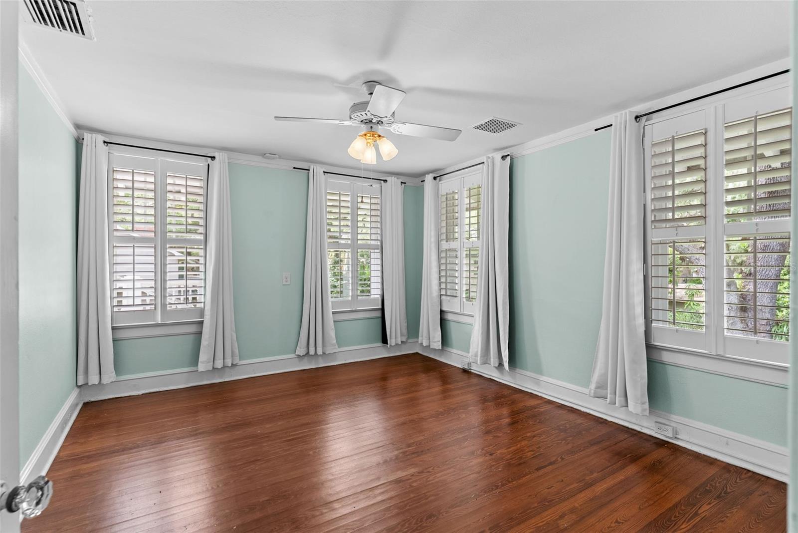 418 JASMINE WAY, CLEARWATER, FL — photo 21