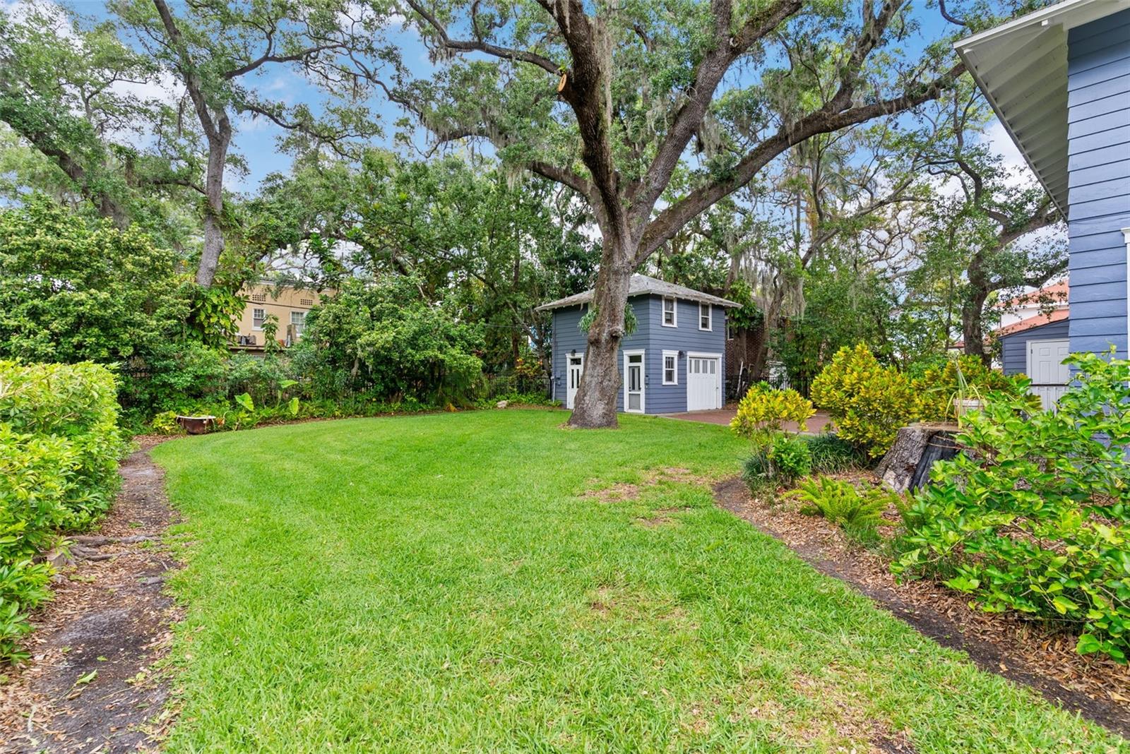 418 JASMINE WAY, CLEARWATER, FL — photo 26