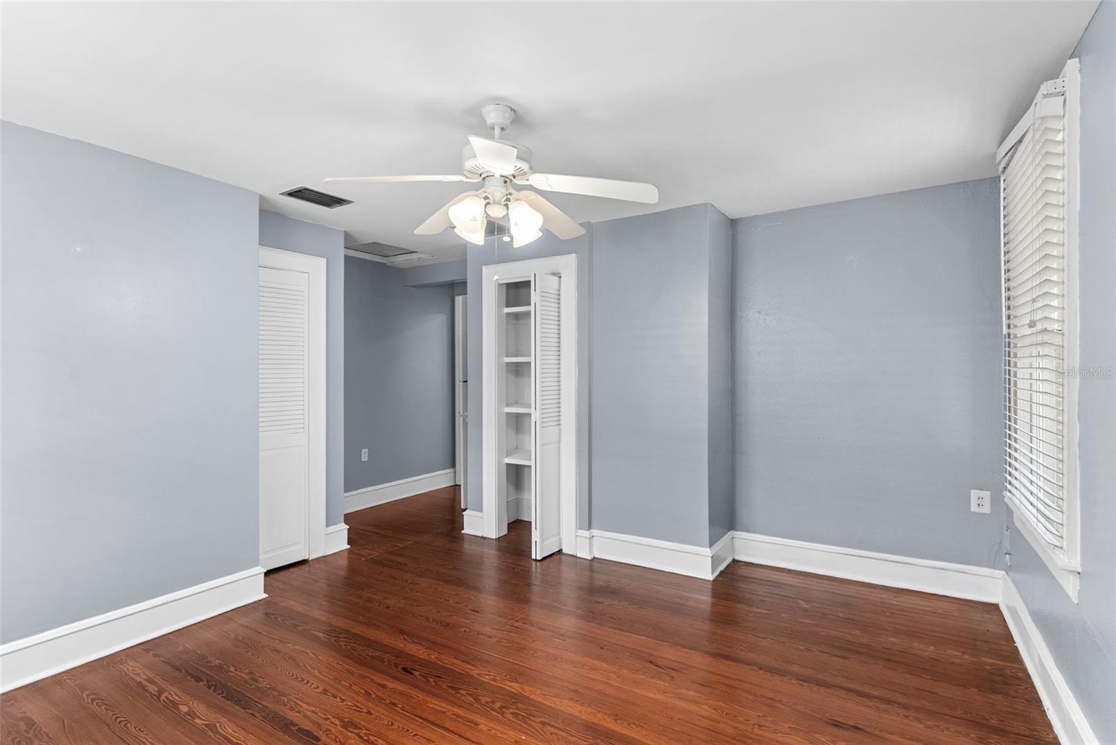 418 JASMINE WAY, CLEARWATER, FL — photo 32