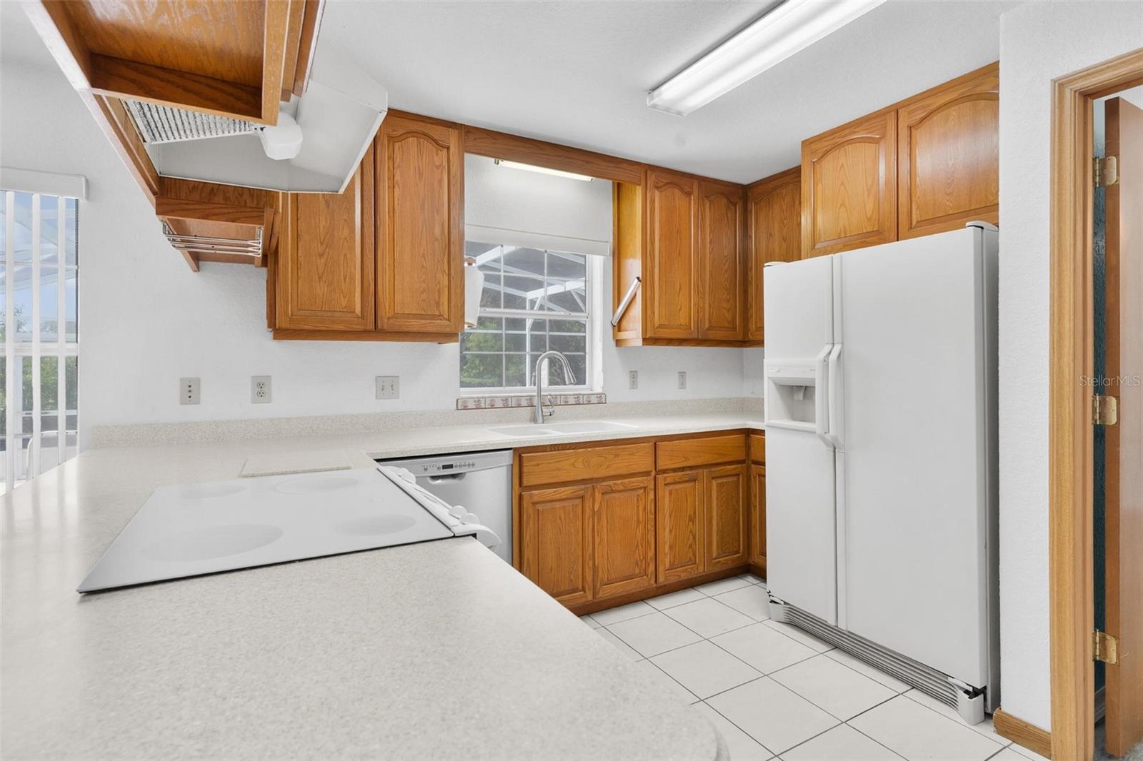 12130 NEST CT, GRAND ISLAND, FL — photo 12