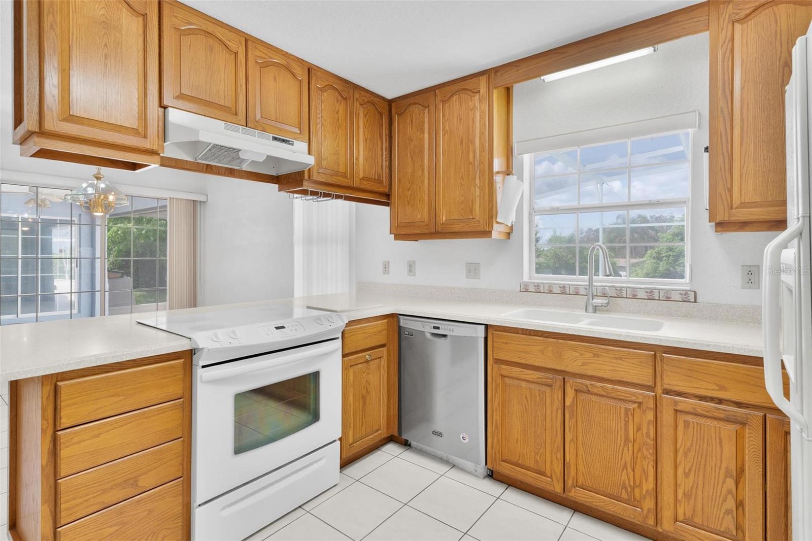 12130 NEST CT, GRAND ISLAND, FL — photo 13