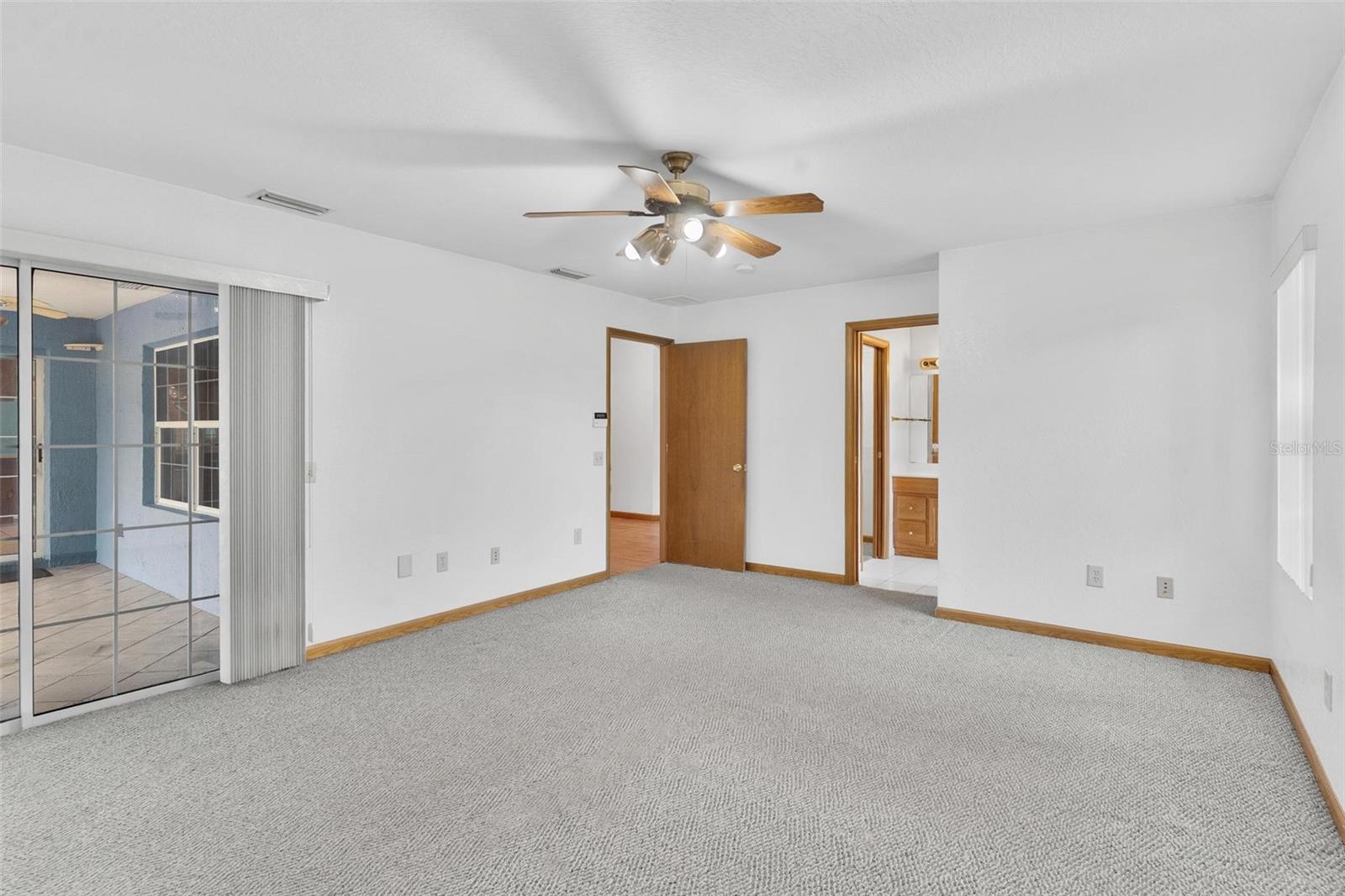 12130 NEST CT, GRAND ISLAND, FL — photo 20