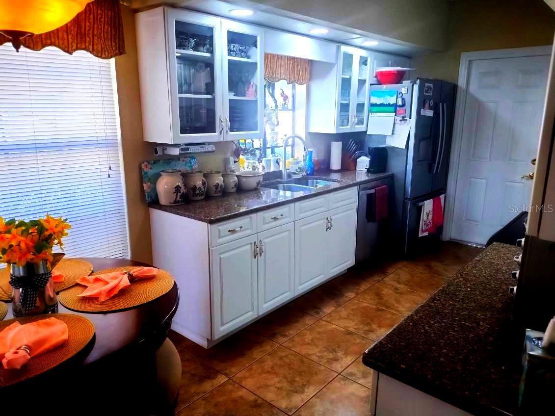 1412 WALDEN OAKS PL, PLANT CITY, FL — photo 9