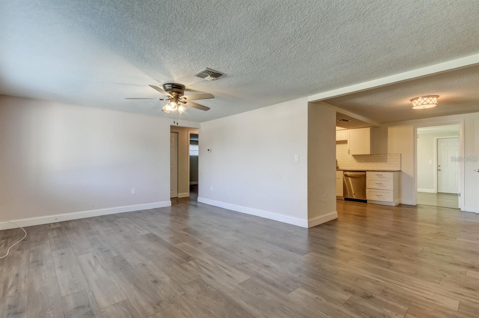 7144 FAIRFAX DR, PORT RICHEY, FL — photo 3