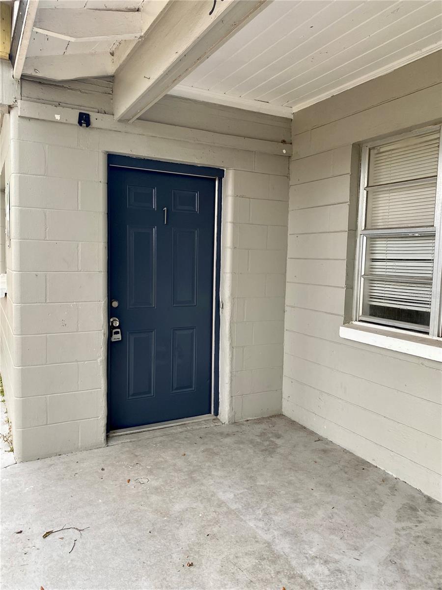 38313 TUCKER RD, ZEPHYRHILLS, FL — photo 2